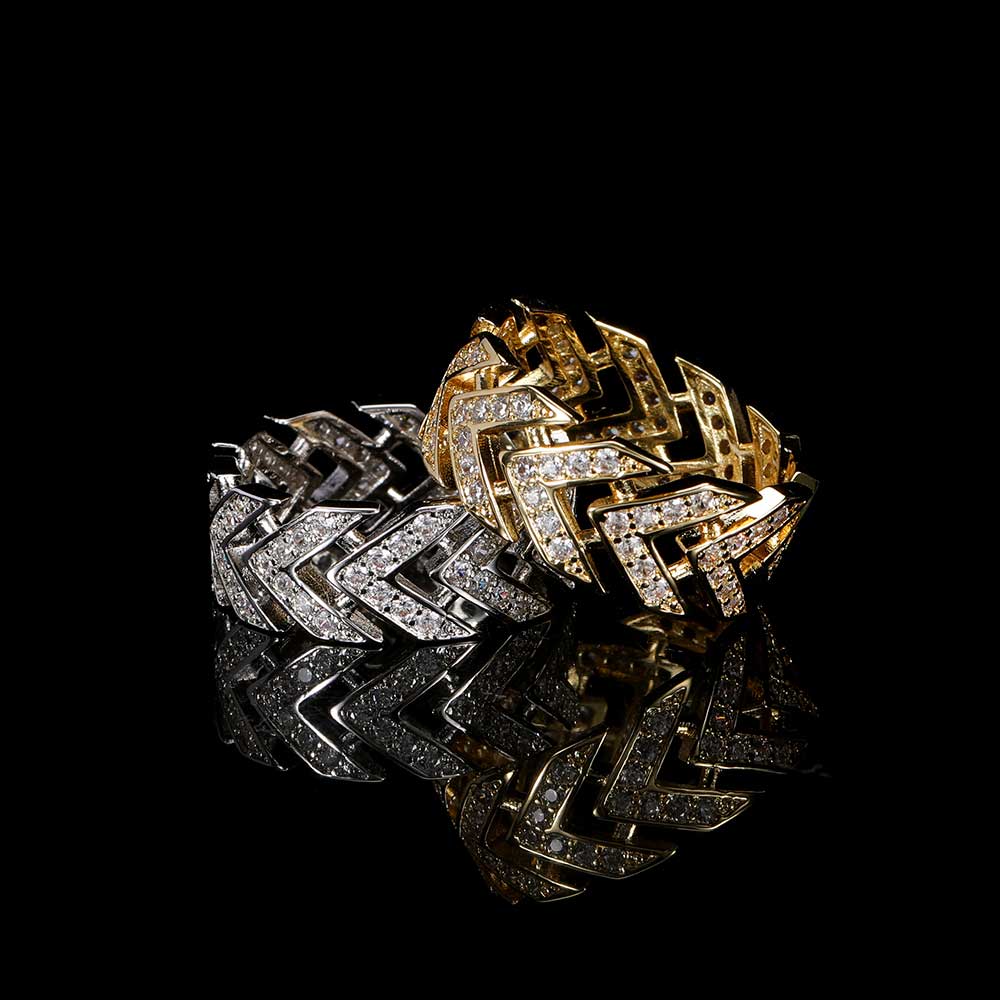 Arrow Ring (Gold) - Image 4