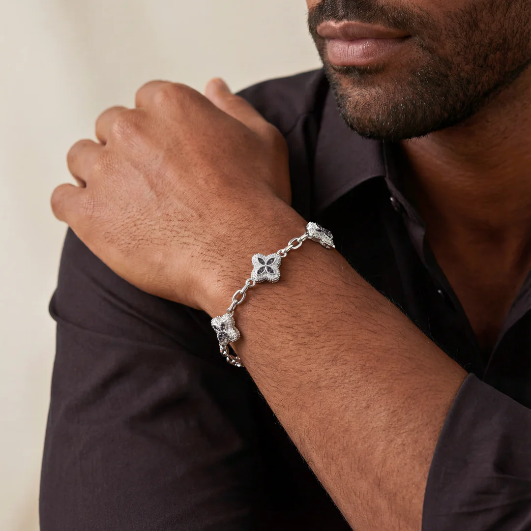 Black Clover Icon Bracelet - Image 4