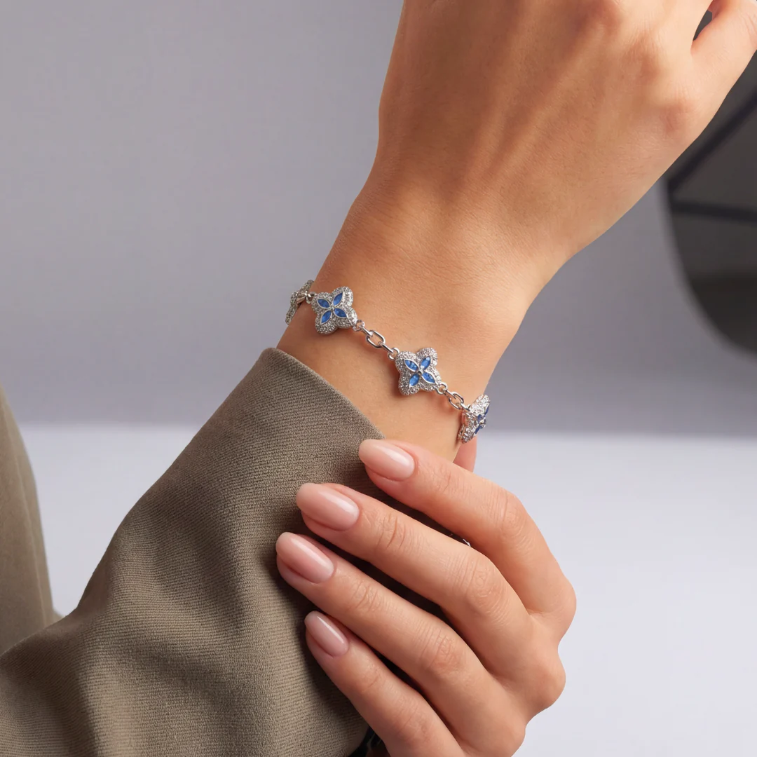 Blue Clover Icon Bracelet - Image 3