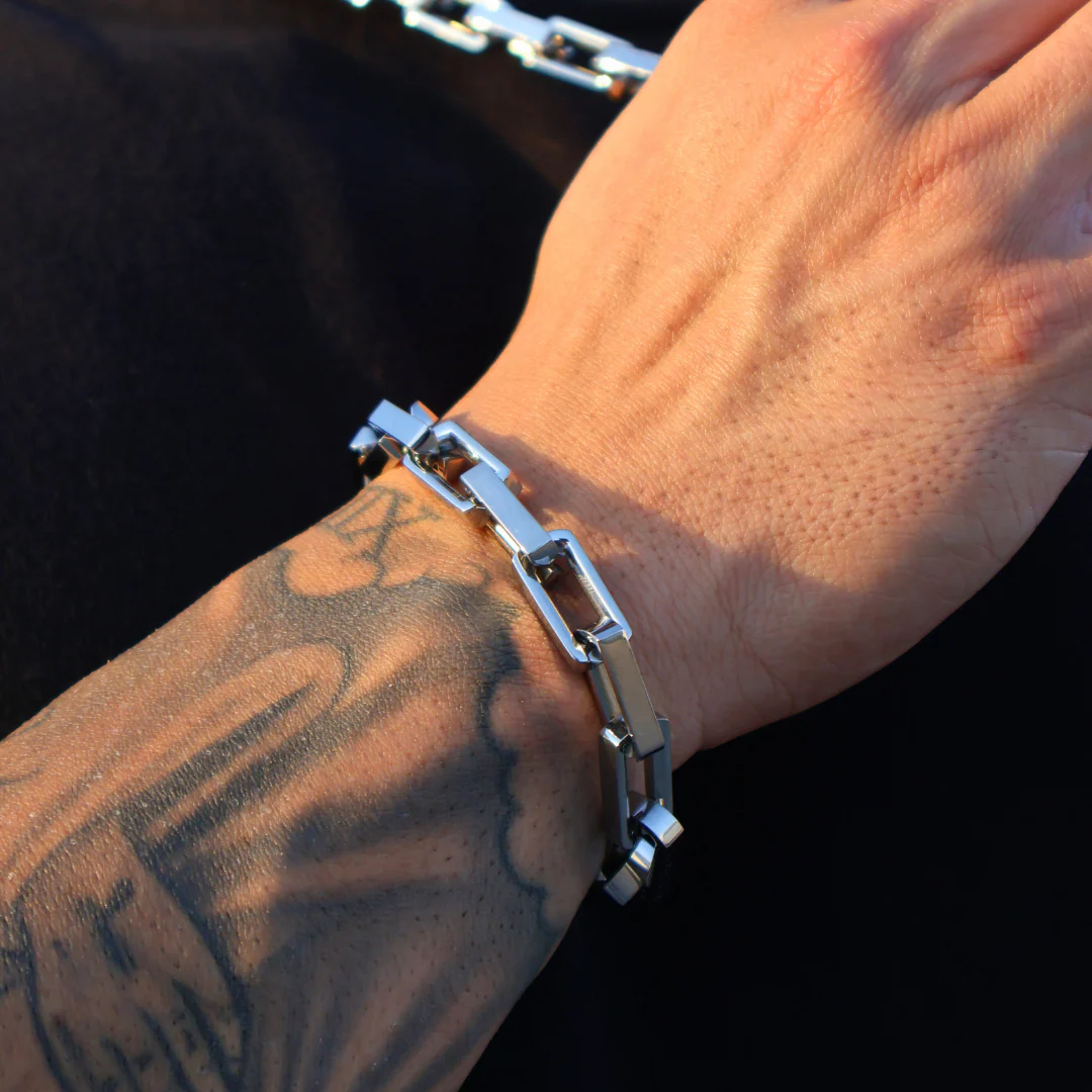 Boxed Anchor Bracelet (Silver) - 10mm - Image 2