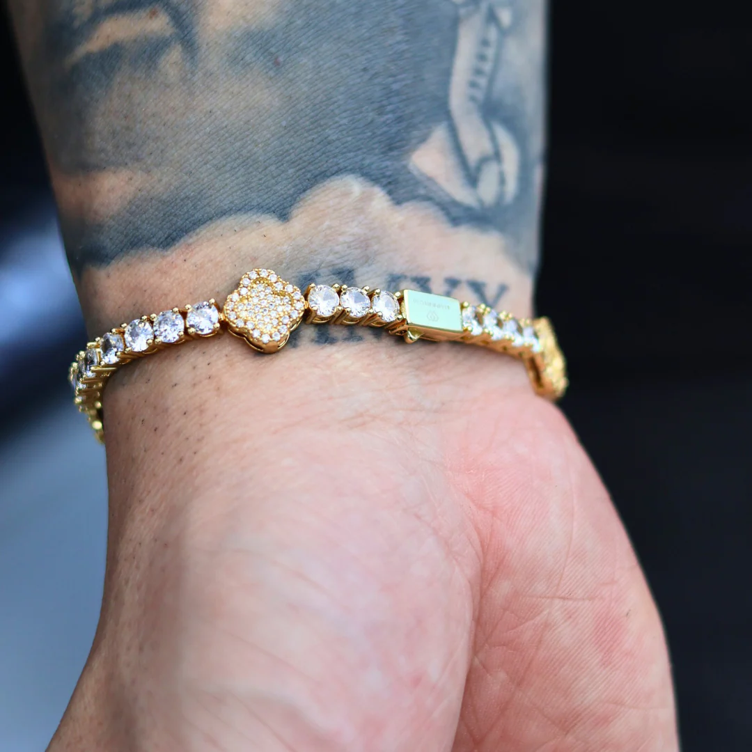 Clover Tennis Bracelet (Gold) - 4mm - Image 4