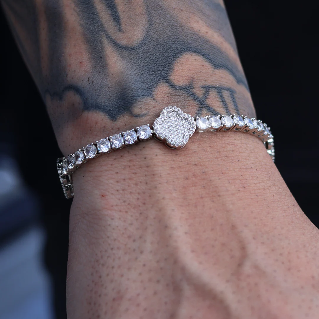 Clover Tennis Bracelet (Silver) - 4mm - Image 4