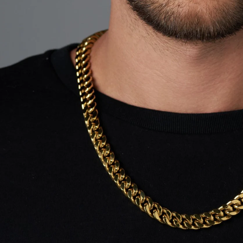 Cuban Link Chain (Gold) - 12mm - Image 5