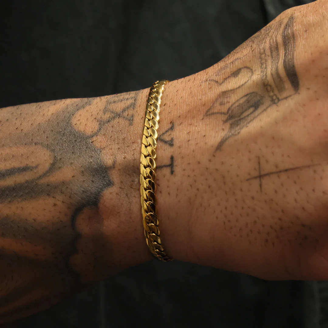 Miami Cuban Link Bracelet (Gold) - 5mm - Image 4