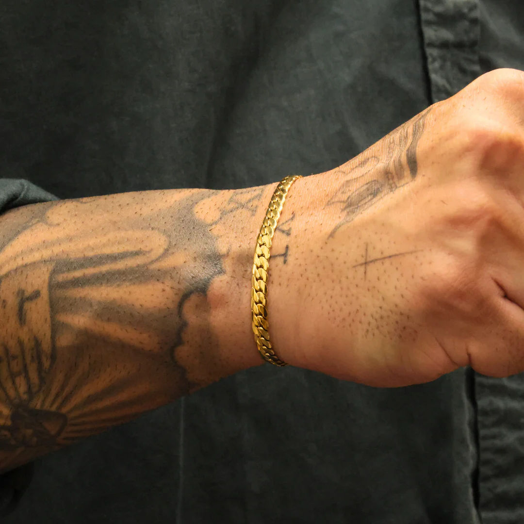 Miami Cuban Link Bracelet (Gold) - 5mm - Image 5