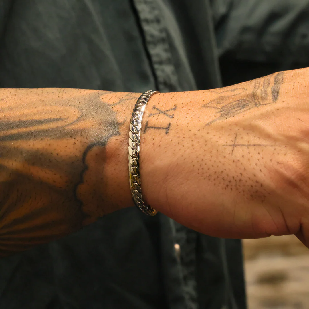 Miami Cuban Link Bracelet (Silver) - 5mm - Image 4