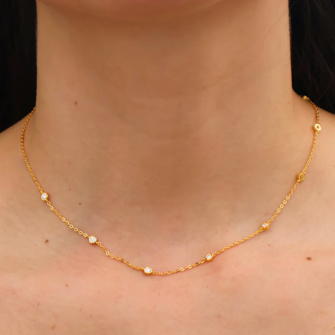 Moissanite Novem Necklace (Gold) - Image 2