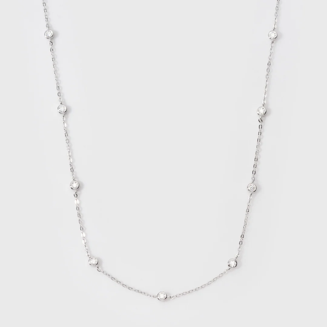 Moissanite Novem Necklace (Silver)