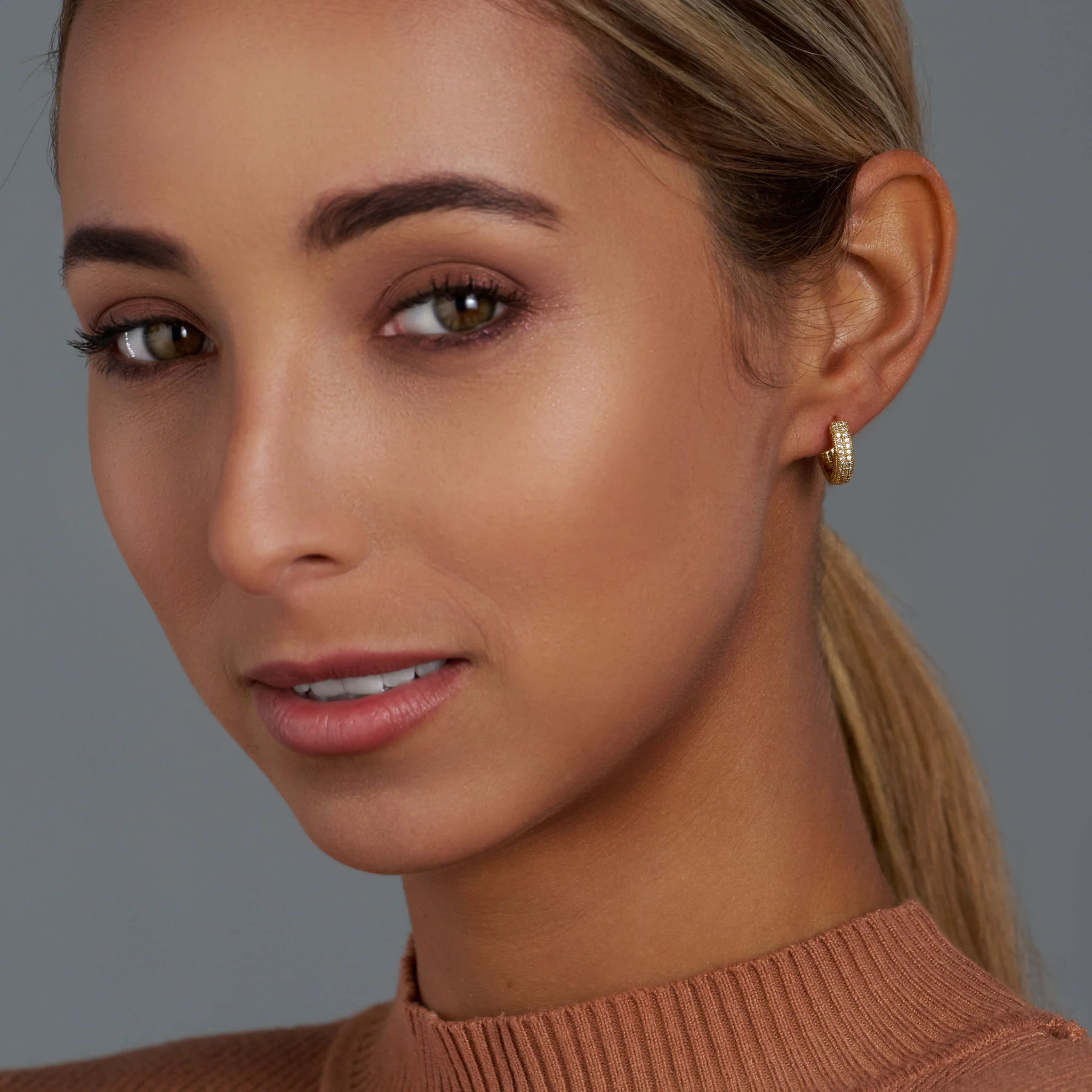 Radiant Earrings (Gold) - Image 3