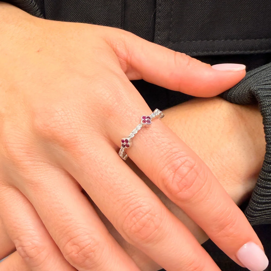 Red Clover Ring - Image 2