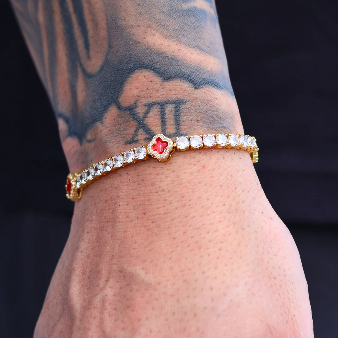 Red Clover Tennis Bracelet (Gold) - 4mm - Image 2