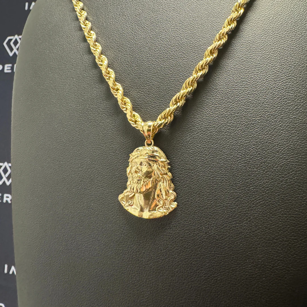 Solid Gold Jesus Pendant - Image 2