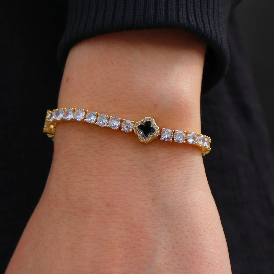 Women's Black Clover Tennis Bracelet (Gold) - 4mm - Image 4