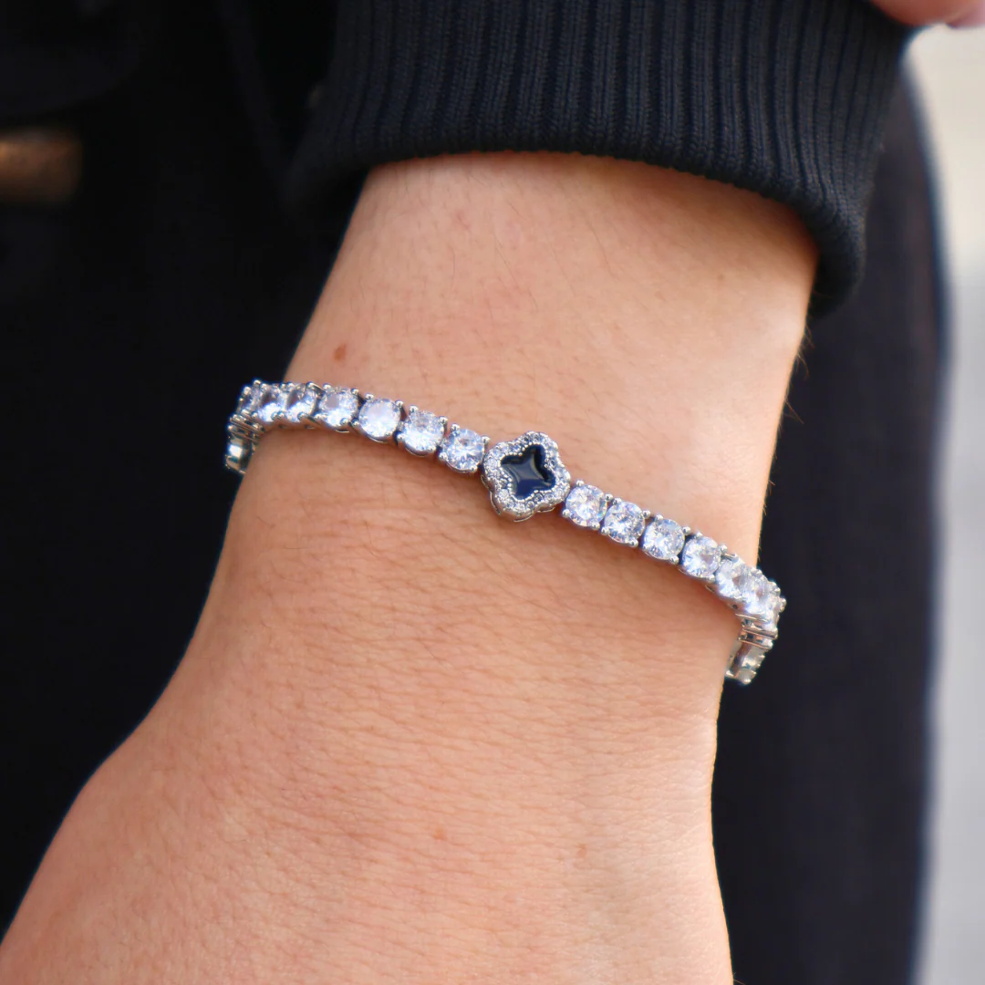 Women's Black Clover Tennis Bracelet (Silver) - 4mm - Image 2