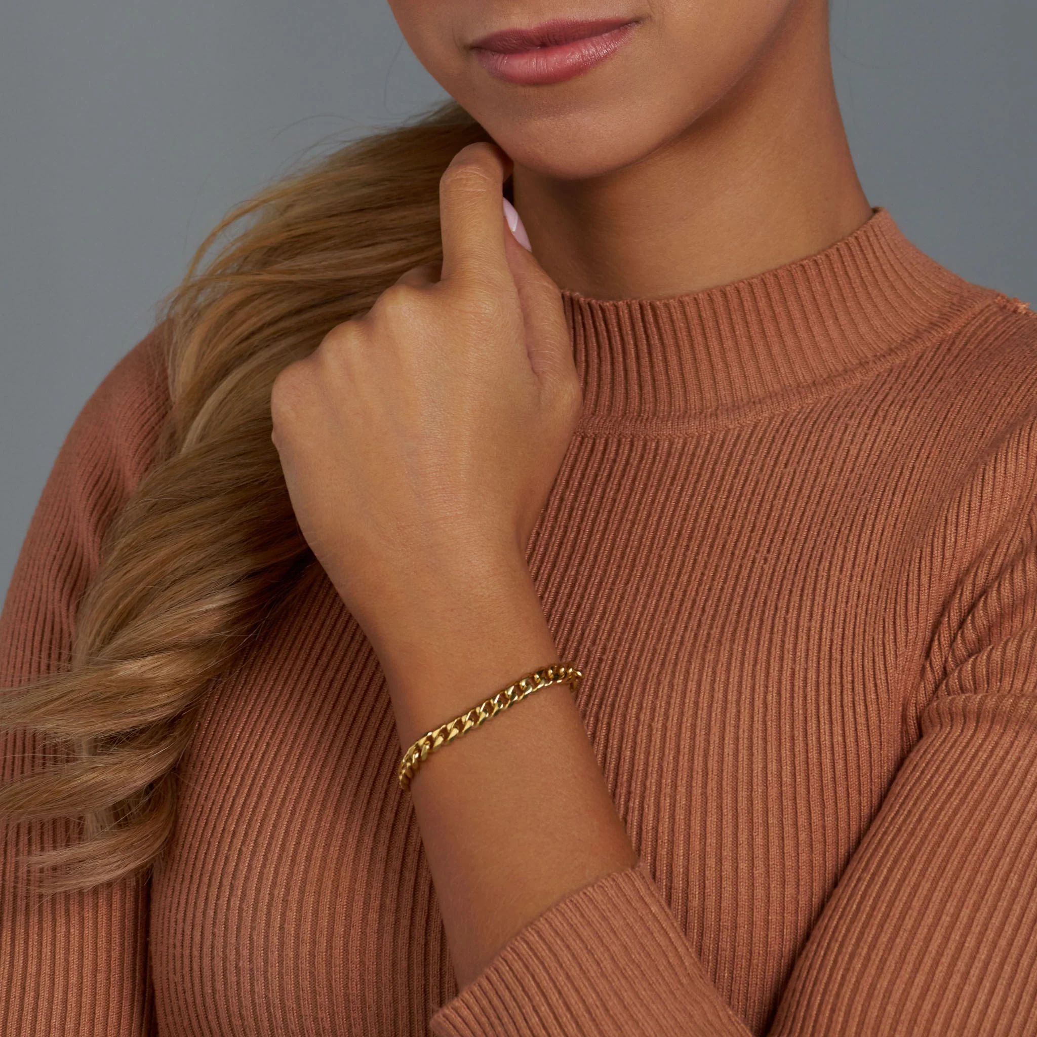 Women's Cuban Link Bracelet (Gold) - 5mm - Image 2