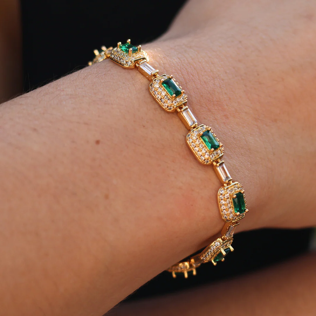 Women's Green Gemstone Bracelet (Gold) - 7mm - Image 2