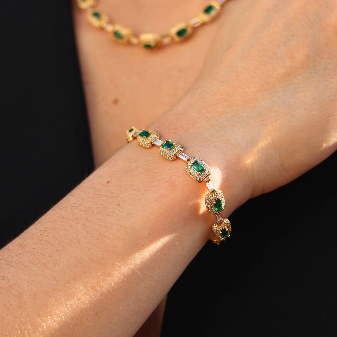 Women's Green Gemstone Bracelet (Gold) - 7mm - Image 4