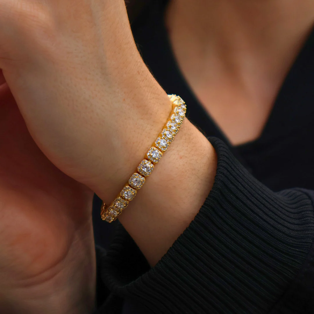 Women's Micro Clustered Tennis Bracelet (Gold) - 5mm - Image 5