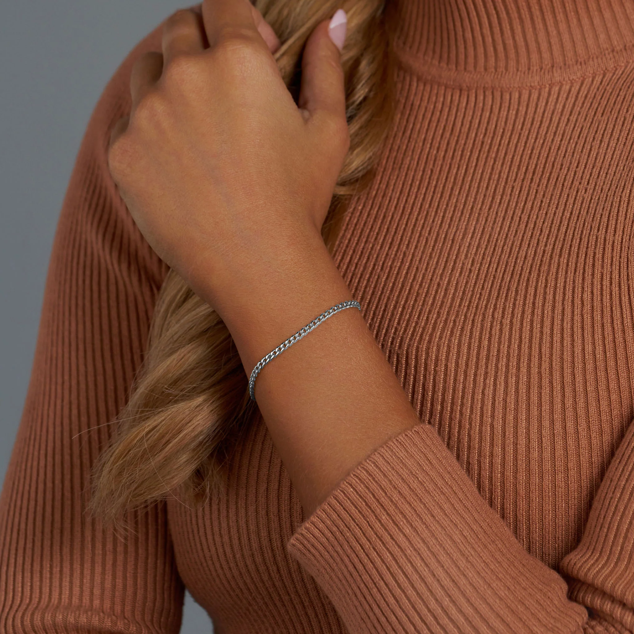 Women's Micro Cuban Link Chain + Bracelet (Silver) - 3mm - Image 3